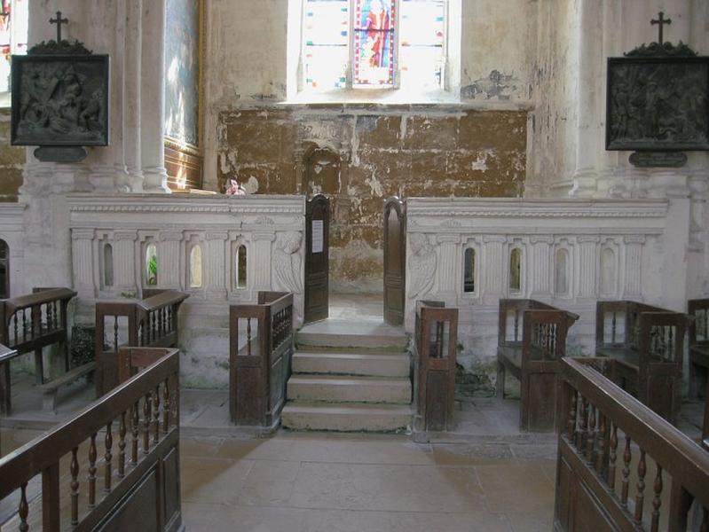 Clôture de la chapelle des fonts baptismaux