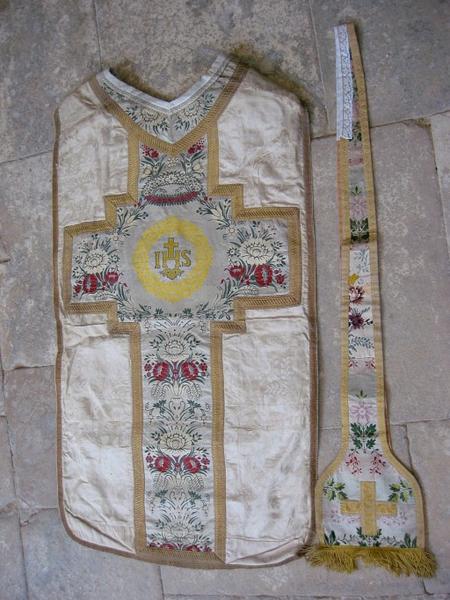 Chasuble, étole