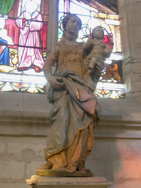 Statue : Vierge à l'Enfant