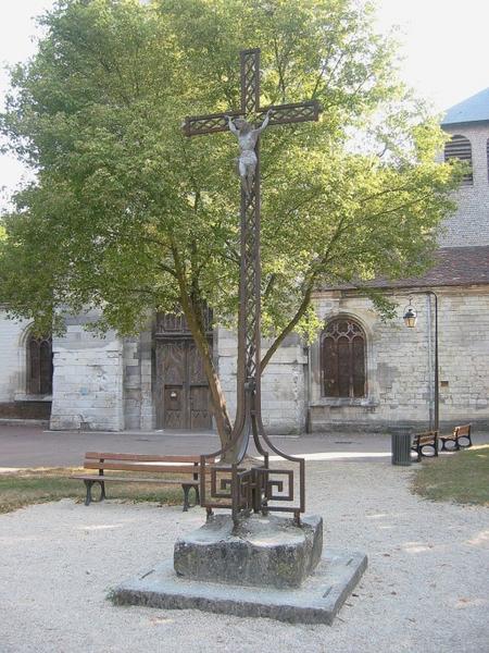 Croix monumentale