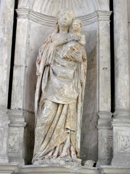 Statue : Vierge à l'Enfant