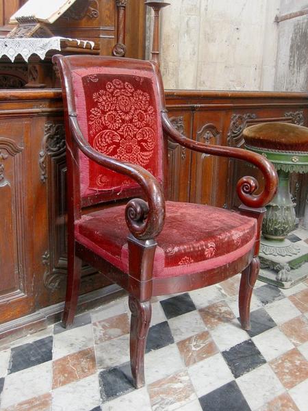 Fauteuil de célébrant