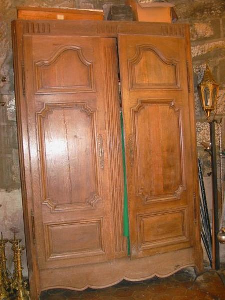 Armoire de sacristie