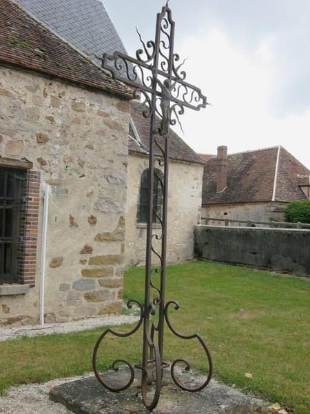 Croix de cimetière, socle