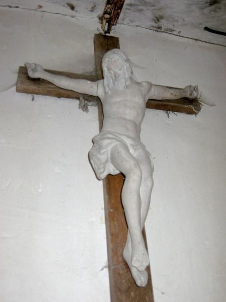 Sculpture : Christ en croix