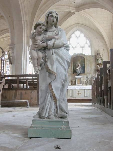 Statue : Vierge à l'Enfant