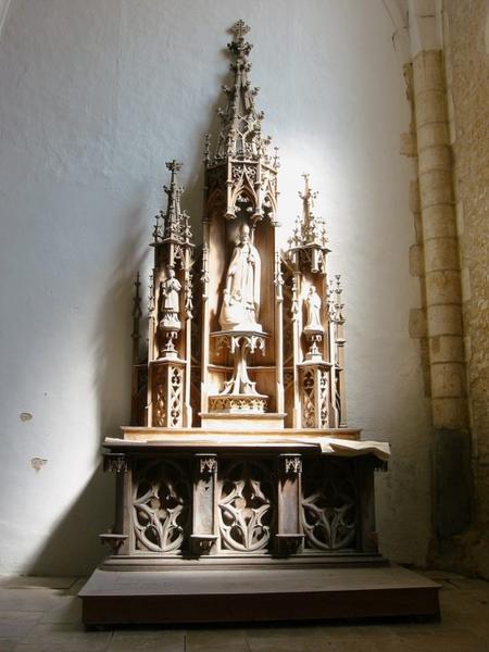 Autel et retable de saint Nicolas