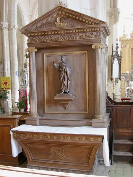 Autels, retables, statues : Saint Paul et saint Pierre