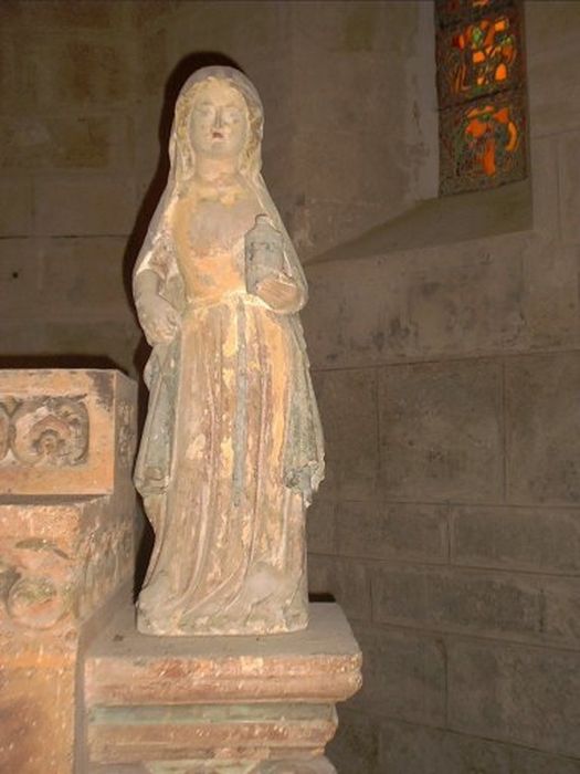 Statue : Sainte Marie Madeleine (?)