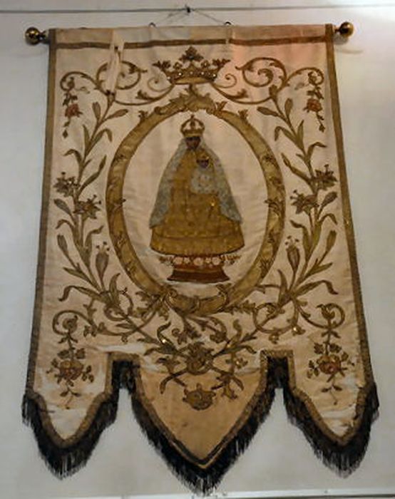 bannière de procession : Notre-Dame de Marceille - © Ministère de la Culture (France), Conservation des antiquités et des objets d’art de l’Aude – Tous droits réservés