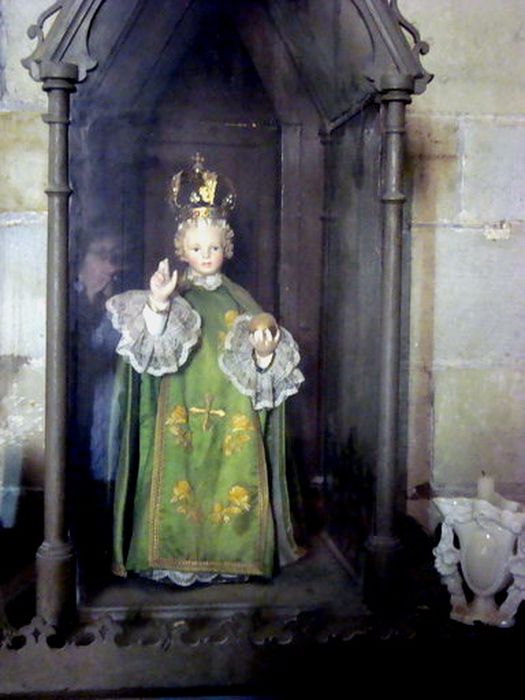 statuette : l'Enfant Jésus de Prague