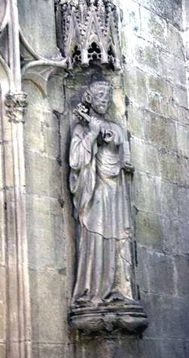 statue : Saint Pierre