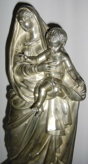 statuette : Vierge à l'Enfant, socle - © Ministère de la Culture (France), Conservation des antiquités et des objets d’art de l’Aude – Tous droits réservés 