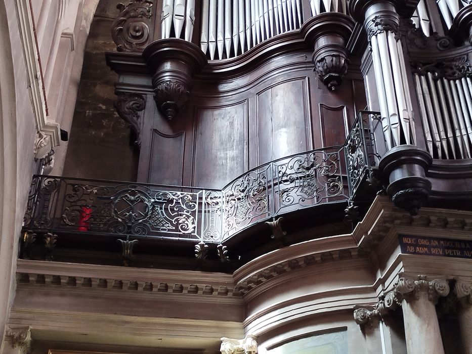 Garde-corps de la tribune de l'orgue (grille)
