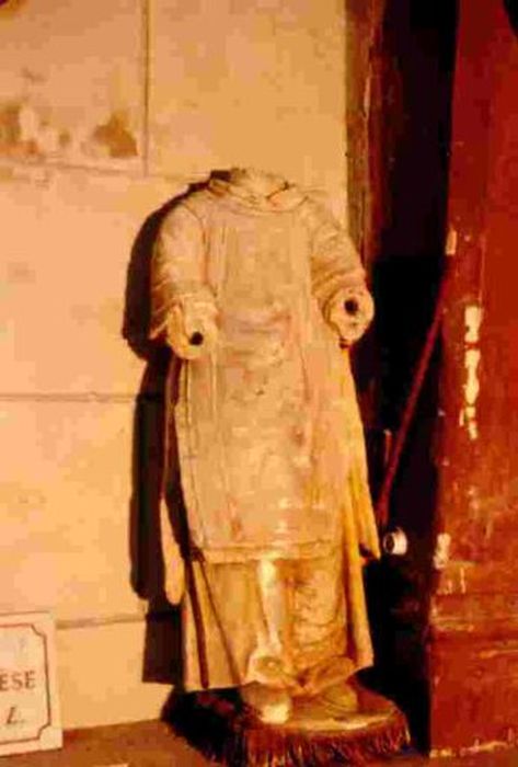 Statue : Saint diacre (Saint Etienne)