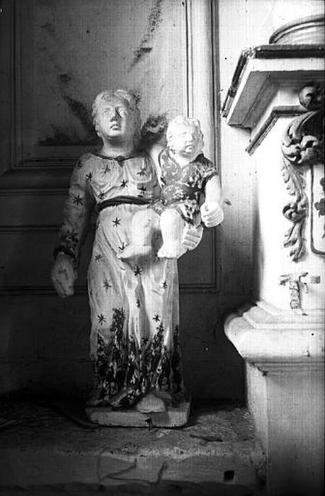 statue : Vierge à l'Enfant
