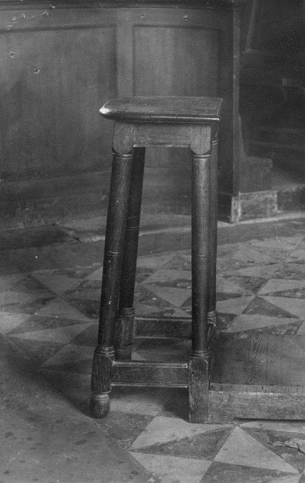 tabouret de chantre