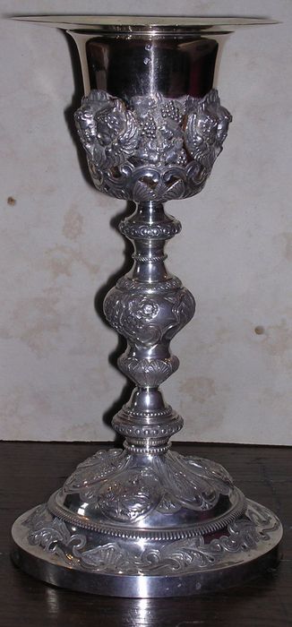 calice - © Ministère de la Culture (France), Conservation des antiquités et des objets d’art du Calvados – Tous droits réservés