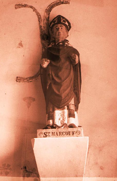 statue : Saint Marcouf - © Ministère de la Culture (France), Conservation des antiquités et des objets d’art du Calvados – Tous droits réservés 