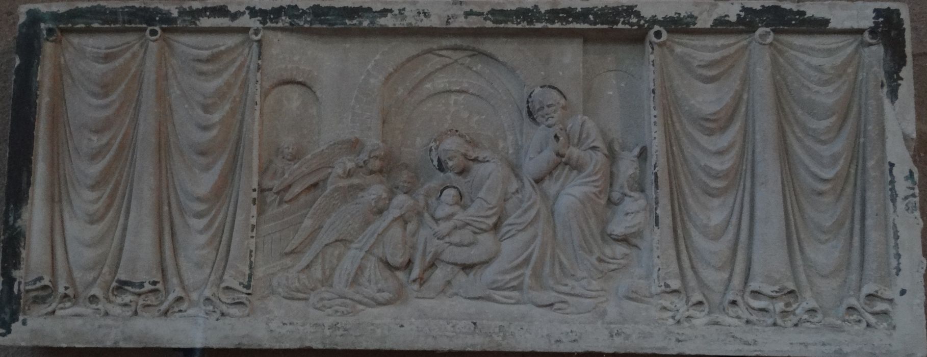 bas-relief : Adoration des anges