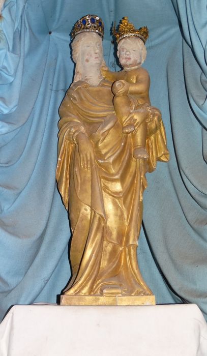 statue : Vierge à l'Enfant