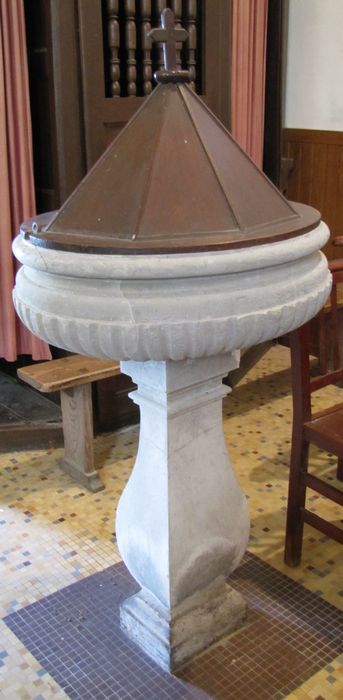 fonts baptismaux - © Ministère de la Culture (France), Conservation des antiquités et des objets d’art du Calvados – Tous droits réservés