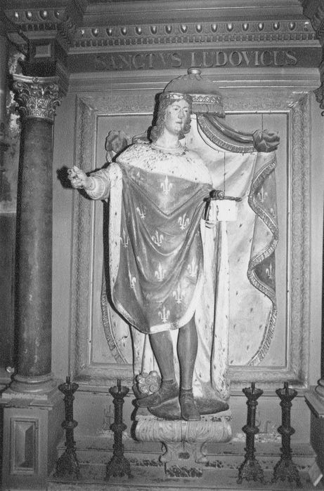 statue : Saint Louis