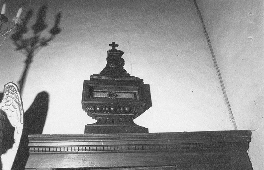 reliquaire n°1 - © Ministère de la Culture (France), Conservation des antiquités et des objets d’art du Calvados – Tous droits réservés 