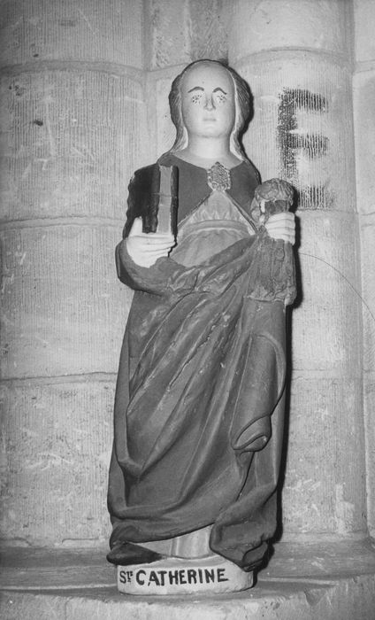 statue : Sainte Catherine d'Alexandrie dite autrefois Sainte Honorine