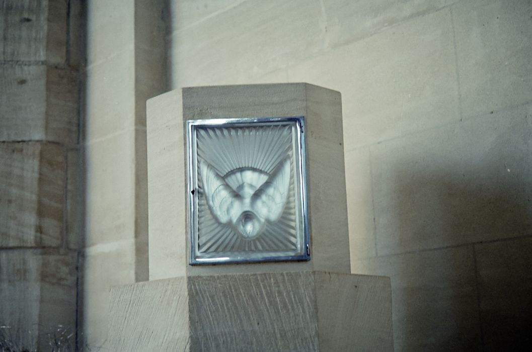 porte de tabernacle : la colombe du Saint-Esprit