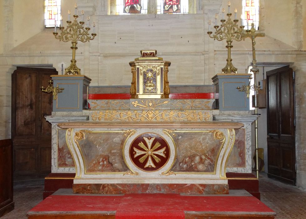 Autel (maître-autel) et tabernacle