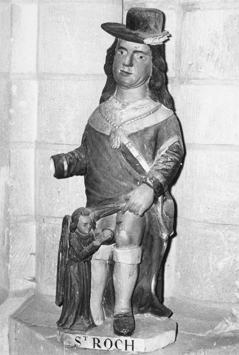 groupe sculpté : Saint Roch - © Ministère de la Culture (France), Conservation des antiquités et des objets d’art du Calvados – Tous droits réservés