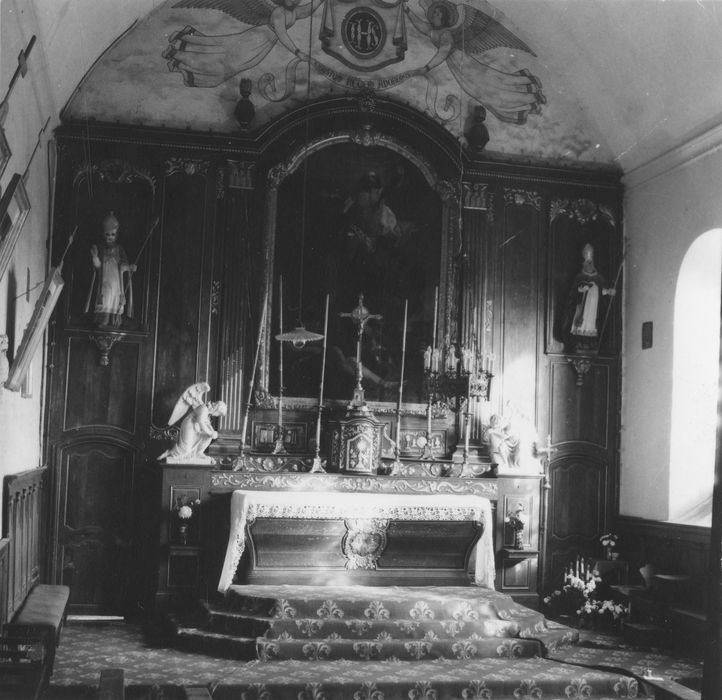 maître-autel, tabernacle, retable, tableau : Résurrection du Christ - © Ministère de la Culture (France), Conservation des antiquités et des objets d’art du Calvados – Tous droits réservés