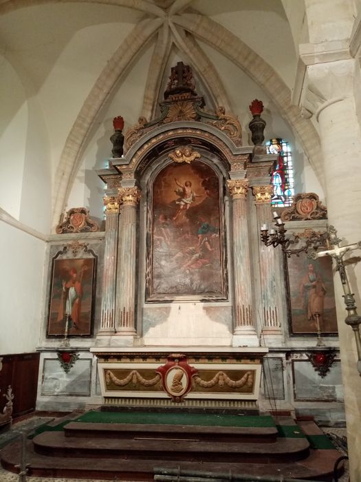 maître-autel, retable, tableaux : Résurrection, saint Pierre, saint Manvieu