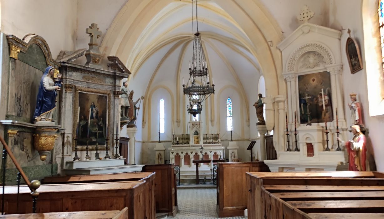 autels, retables latéraux