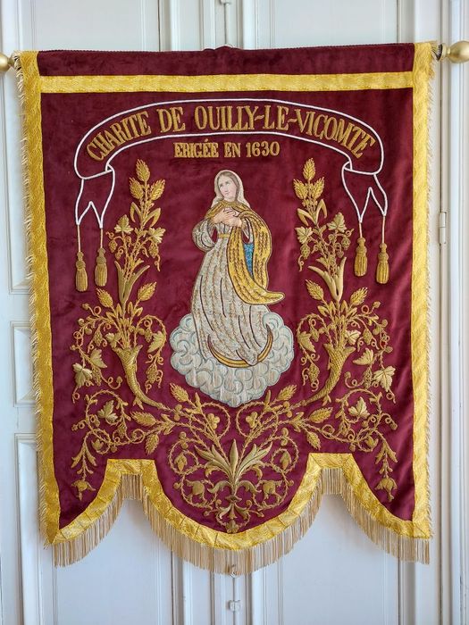 bannière de procession : Assomption de la Vierge