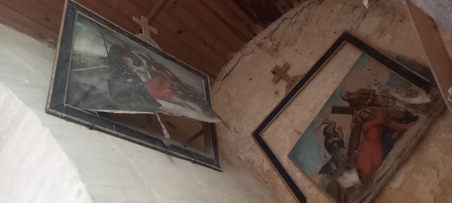 tableaux (chemin de croix), détail de deux stations