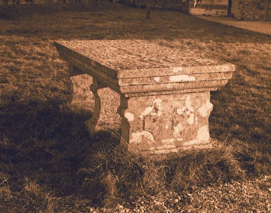 dalle funéraire de Gilles Sourdeval