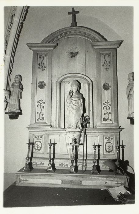 Autel et retable