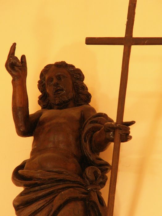 statue : Christ ressuscité, vue partielle