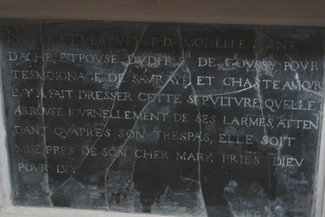 monument sépulcral de Robert d'Aveynes et de sa femme Jeanne Dasche, détail de l’inscription