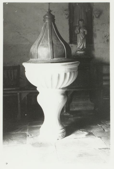 fonts baptismaux