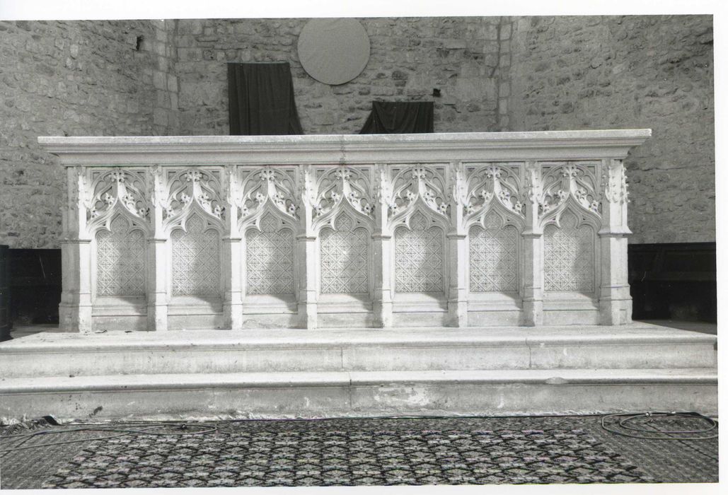 Autel (maître-autel)