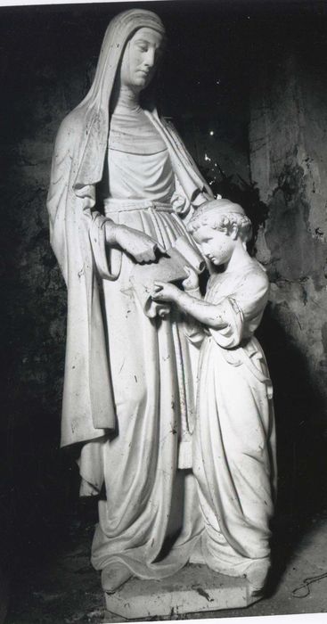 Groupe sculpté : Education de la Vierge