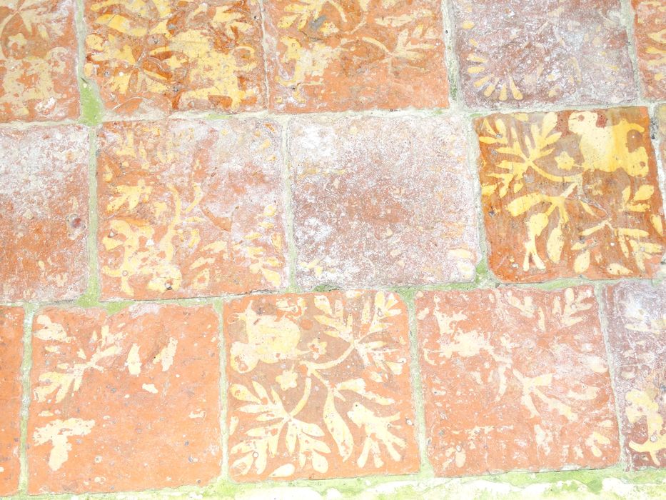 degré d'autel (pavement), détail