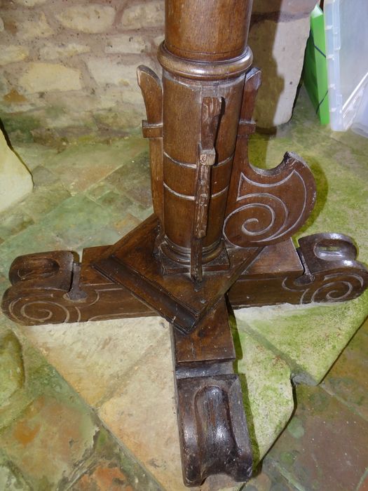 lutrin, détail