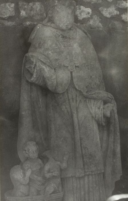 statue : Saint Nicolas