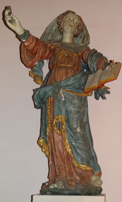 statue : sainte Geneviève