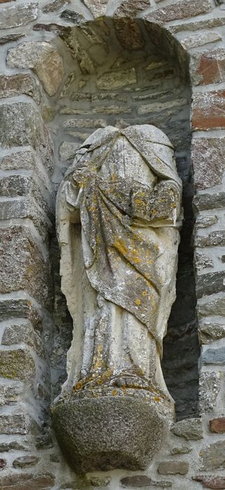 statue : saint Pierre