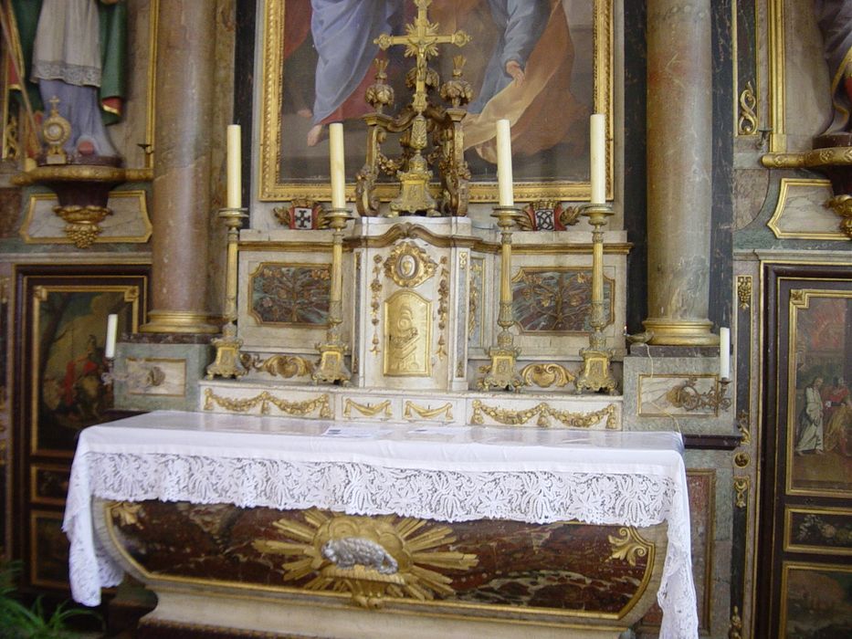 Autel (maître-autel)